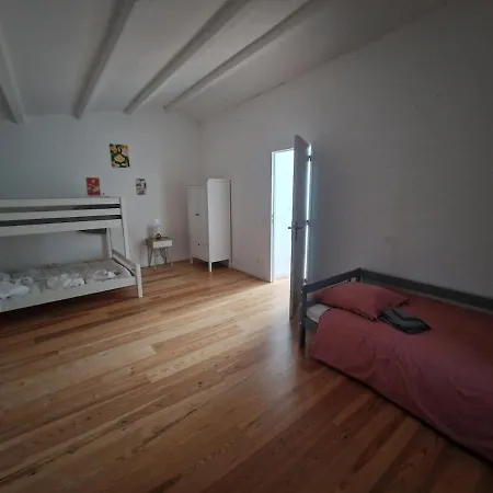 Maison Jade, Wifi, Terrasse, Barbecue, 10 Couchages