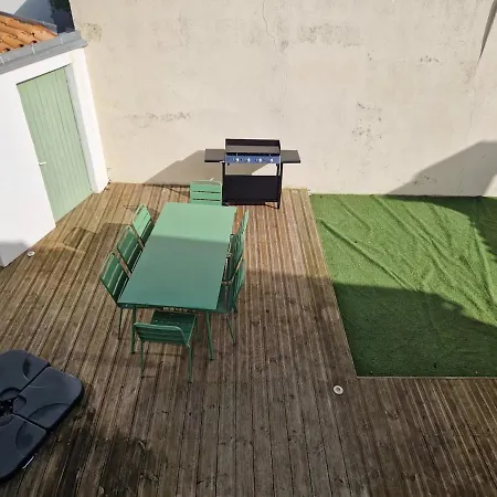 Villa Maison Jade, Wifi, Terrasse, Barbecue, 10 Couchages La Rochelle (Charente-Maritime)